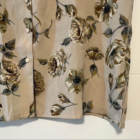 Scorpio | Vintage Button Up Shirt - Picture 5 of 14